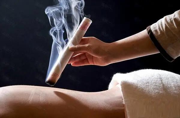 沒病灸一灸強(qiáng)身健體，生病灸一灸調(diào)病驅(qū)疾！